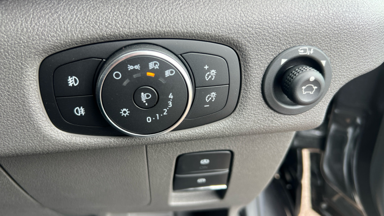 Ford Transit 350 L3 Diesel Fwd 2.0 EcoBlue 165ps H2 Limited Van [Nav]